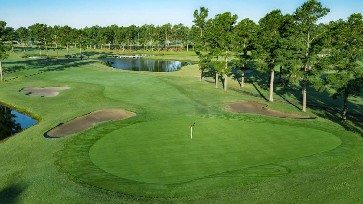 Man O' War Hole 1