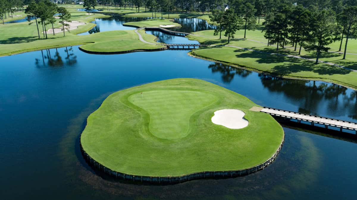 Man O' War Hole 15